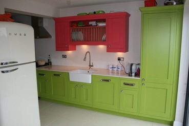 We can paint our kitchens in any colour