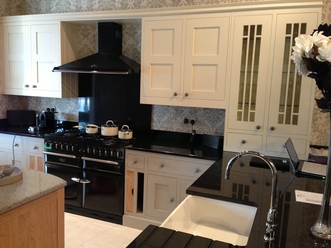Kitchens in any Size, Shape or Colour